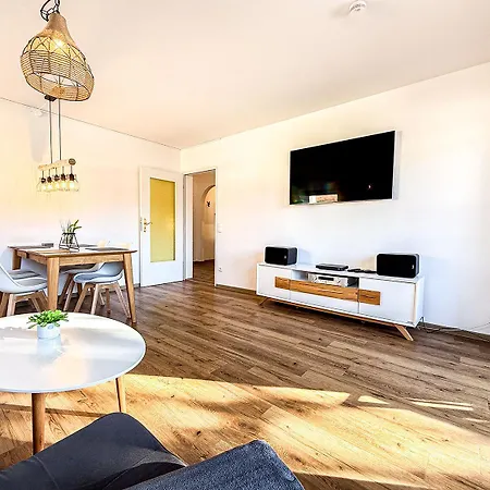 Staufenhirsch Mit Apartman *